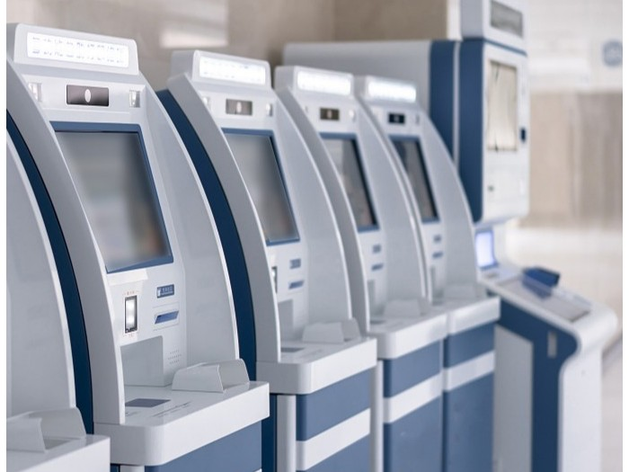 Desafios Críticos: Exigindo requisitos de estabilidade e segurança Complexidades de compatibilidade Desafios Críticos: Exigindo requisitos de estabilidade e segurança Complexidades de compatibilidade
